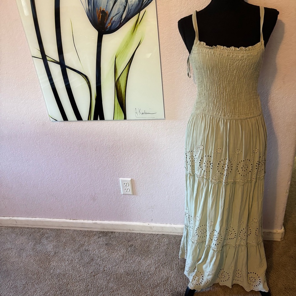 Jessica Simpson dress size small